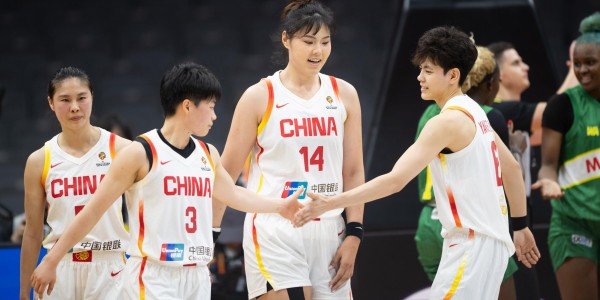 开云-中国女篮首胜功臣诞生！不是韩旭和张子宇，宫鲁鸣这步棋走对了